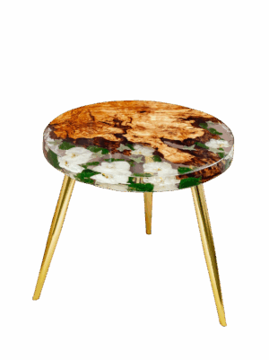 Stolik z drewna oliwkowego i kwiatami